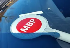 Мъжът е управлявал автомобила с млада спътничкаПолицията в Русе задържа