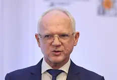 АИКБ алармира за рекорден дефицит и остра липса на кадриЧестите