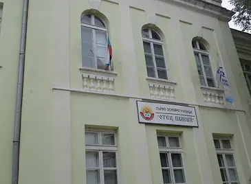 Общинският съвет в Русе променя правилата за прием в първи клас