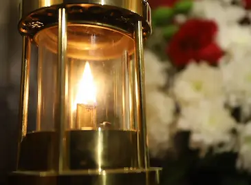 И тази година благодатният огън пристига в Русе от Румъния