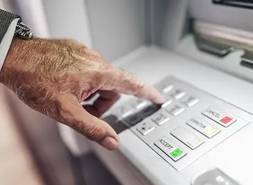 МТСП слага край на забавянето на пенсиите заради почивни дни