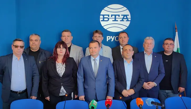 Спряна държавна поръчка поставя в риск 800 000 души