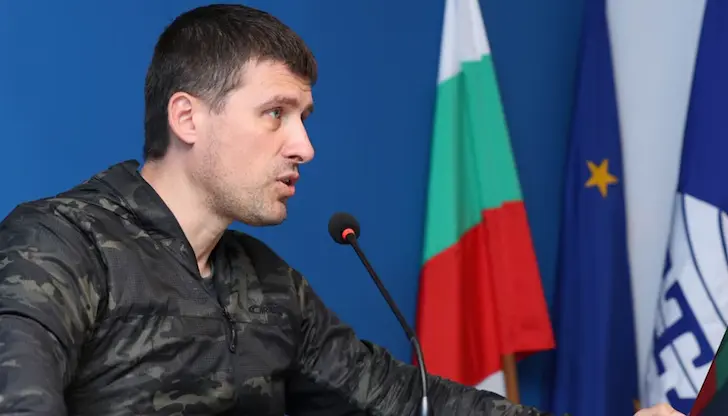 Лидерът на „Величие“ предупреди за ескалация на войната и срив в сигурността