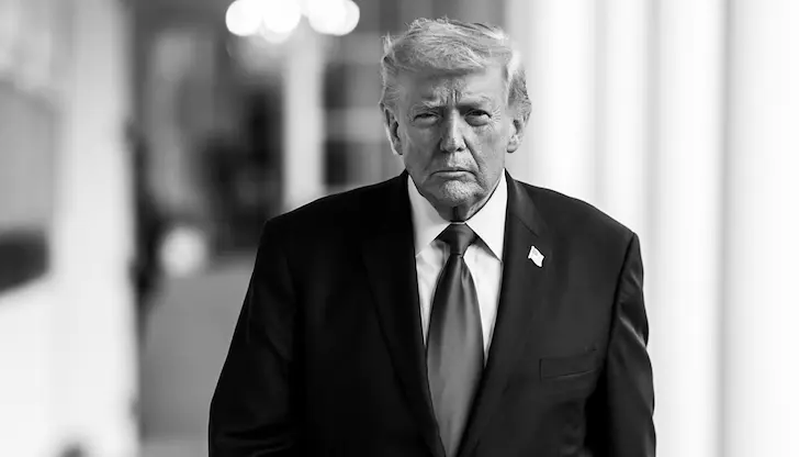 Вашингтон даде последен ултиматум за отваряне на Ормузкия проток Вашингтон даде последен ултиматум за отваряне на Ормузкия проток