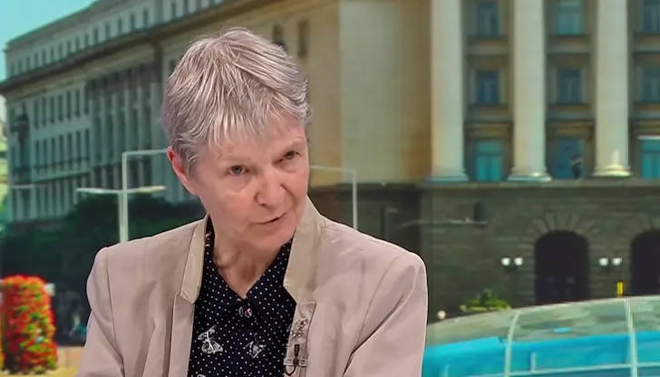 Историкът вижда ясни паралели между победата на Румен Радев и събитията от 1997 година