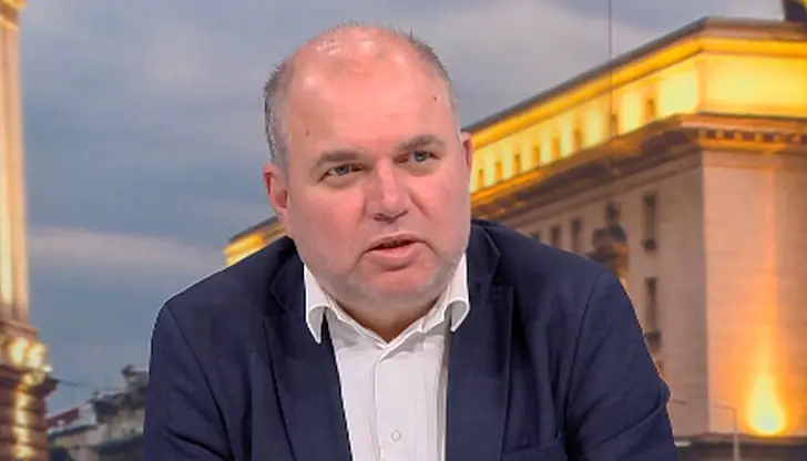 Кандидатът на ПП-ДБ вижда празни хладилници зад политическия обрат в Унгария Кандидатът на ПП-ДБ вижда празни хладилници зад политическия обрат в Унгария