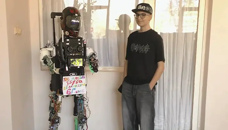 Изобретението в човешки ръст помага на учениците с математиката