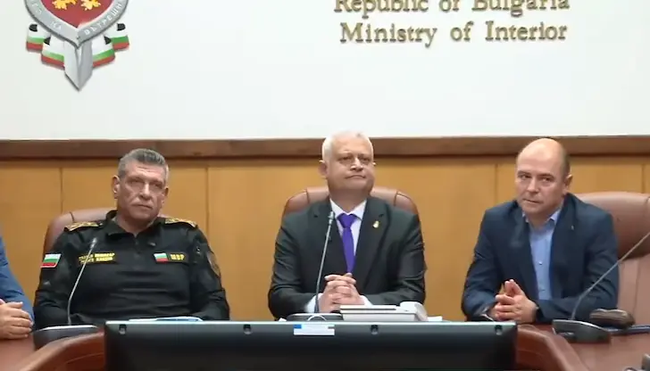 Емил Дечев: ДПС и ГЕРБ събраха най-много сигнали за купен вот