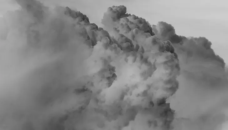 От компанията потвърдиха за нападението в складова база От компанията потвърдиха за нападението в складова база