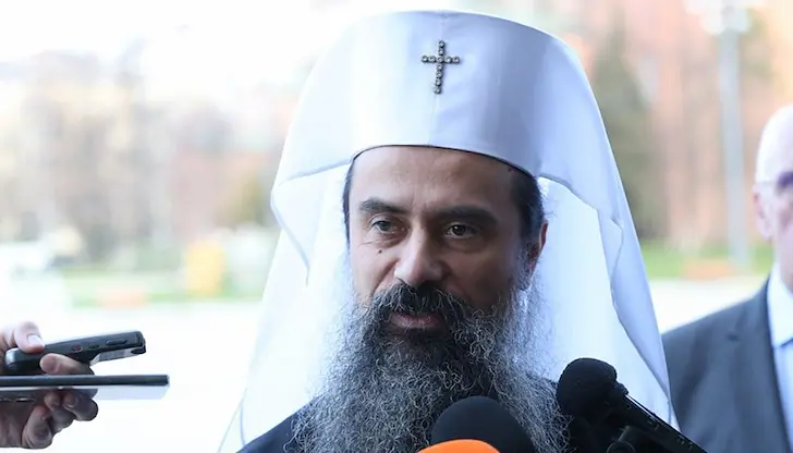 Духовният водач оглави празничната литургия за Цветница в София Духовният водач оглави празничната литургия за Цветница в София