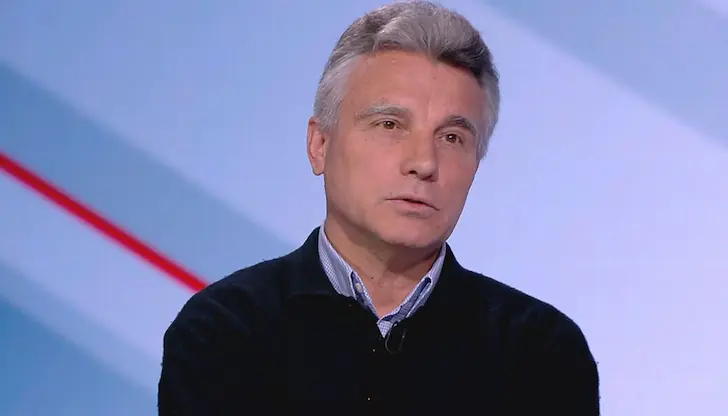 Румен Радев поема чудовищна отговорност след вота