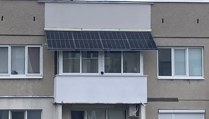 Тежка бюрокрация спъва поставянето на соларни панели по фасадите на блоковете Тежка бюрокрация спъва поставянето на соларни панели по фасадите на блоковете