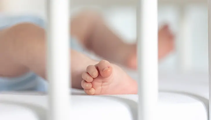 Детето получило дихателна криза по време на полет с медицински хеликоптер Детето получило дихателна криза по време на полет с медицински хеликоптер