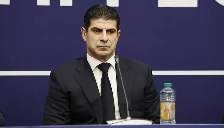 Президентът на БФС избухна заради неотсъдена дузпа Президентът на БФС избухна заради неотсъдена дузпа