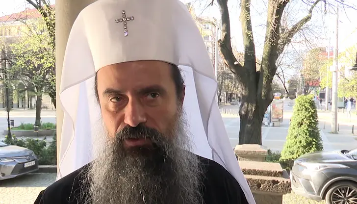 Призвани сме да обичаме не само с думи, а с дела и истина