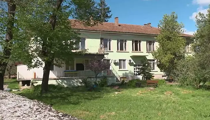 Агенцията за закрила на детето и прокуратурата разследват насилие в село Стамболово