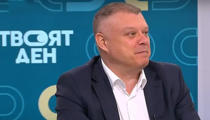 Водачът на левицата в Плевен изключи категорично разговори за бъдеща коалиция Водачът на левицата в Плевен изключи категорично разговори за бъдеща коалиция