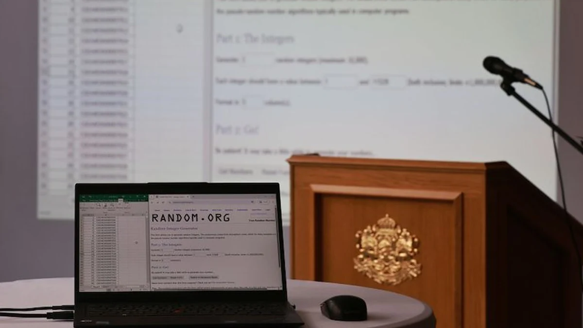 Над 110 служители проверяват инсталираните устройства преди изборитеТочно 16 дни