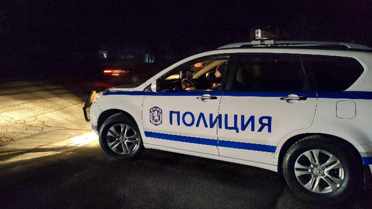 Две групи се сбиха на улица Граф ИгнатиевМлад мъж е