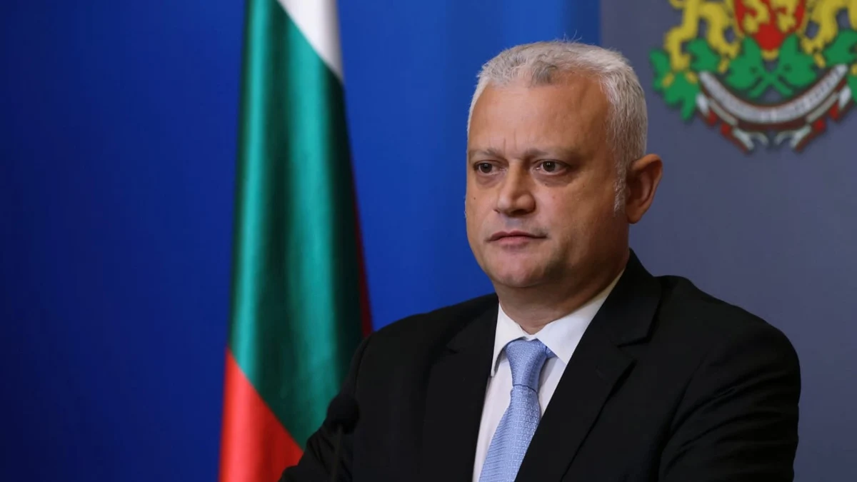 Емил Дечев се обади лично на твореца, за да изрази