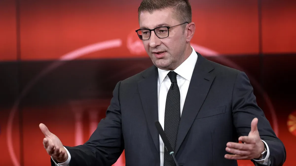 До обед своя глас в съседната държава дадоха 157 душиМинистър-председателят