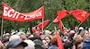 Социалисти излязоха на протест срещу пенсии от 350 евро
