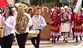 Ученици и учители изпълниха центъра на Разград