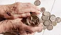 Втората пенсия у нас масово остава под 270 евро