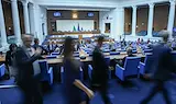Депутатите отмениха парламентарната ваканция по време на избори
