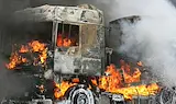 ТИР избухна в пламъци на автомагистрала "Хемус"