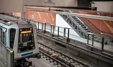 Четири нови метровлака влизат в движение