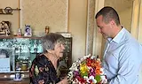 Баба Дона празнува 102-я си рожден ден
