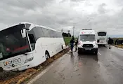 Трима души загинаха при катастрофа с автобус в Турция