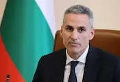 Андрей Гюров: Слизаме от сцената с достойнство