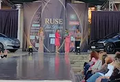 Симона Бакърджиева поведе ревюто "Мода с лице към Русе"