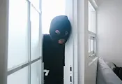 Задигнаха 700 евро от жилище на улица "Прага"