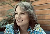Цветеслава Гълъбова: Замразете спешно депутатските заплати