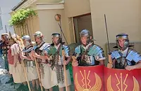Римски легионери разпънаха боен лагер в Русе