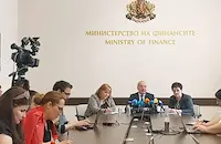 Гълъб Донев: Данъците остават без промяна, пенсиите ще бъдат увеличени