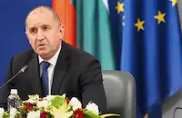 Румен Радев: Държавата няма да се меси в определянето на цените