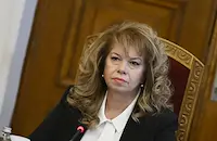 Илияна Йотова връчва мандата за правителство на 7 май