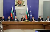 Румен Радев: Държавата няма да се меси в определянето на цените