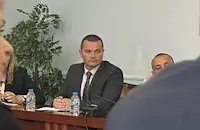 Пенчо Милков поиска нова схема за борба с комарите