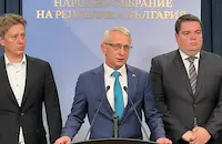Николай Денков: Управляващите отнемат правата на опозицията