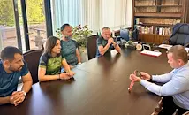 Пенчо Милков поздрави участниците в маратона „Трансилвания 100 км“