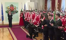 Предложение за брак в Гербовата зала