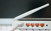 Завъртане на антената на рутера ускорява домашния Wi-Fi