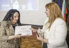 Математическата гимназия Баба Тонка отчете нов голям успехУчителката по математика