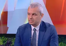 Институциите игнорирали сигналите повече от годинаНезаконен строителен комплекс никне в