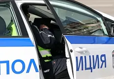 Отбиват трафика към Ботевград по обходен маршрутТрима души пострадаха при